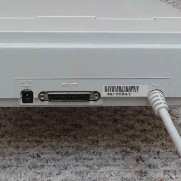 FLATBED High Resolution COLOR Scanner - Picture 4 of 4